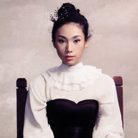 ����֮����������ͷ�񡢰������������һ��