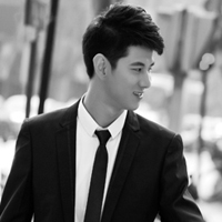 �����������qq����ͷ��һ��һŮ�����Ҹ�����������Զ����