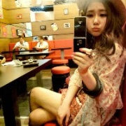 ���������һ��QQ�ɰ�����ͷ�񡢺������Ƕ����������