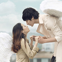 ���л���ʽ���±���ͷ��һ��һŮ���ʺ������Ǽ�