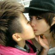 �������а취qq����ͷ��һ��һŮ���ʹ˴Ӳ��ֿ��İ�