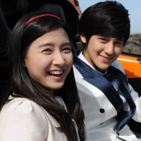 �����Ҹ�����QQ����������ͷ��ͼƬ�������������е��