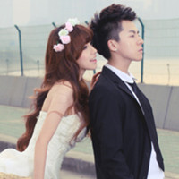 ����˫����ǰ��qq����ͷ��һ�ԡ�����˭Ϊ�������