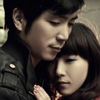 δ�����͸���������ͷ��һ��һŮ�����������ж��