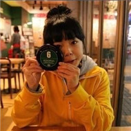 ����ȫ����������ͷ��һ��һŮ����������˵