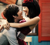 ����ȫ����������ͷ��һ��һŮ����������˵