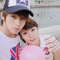 N������qq����ͷ�� һ��һŮ����ֻΪ�㳪�ĸ�