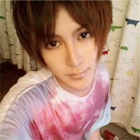 ���ǿ���һ��QQ����������ͷ��һ��һ�Ҵ����氮