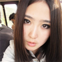 ���ǿ���һ��QQ����������ͷ��һ��һ�Ҵ����氮