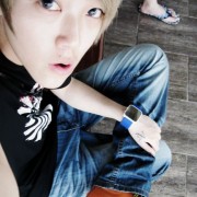 ����������QQ����ͷ��һ��һ�ұ��°���