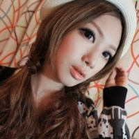 �ɰ����˵ķ�����Ů��ͷ�� �ܷ������տ�һ��ÿ��΢Ц