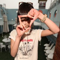 ��ˬ������QQ����ͷ��һ��һ�� һ��������Ե�����