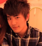 ���ֶ�����qq����ͷ��һ��һŮ ׷Ѱ�ҵ��Ҹ�����