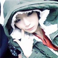 �Ҹ����۵�qq����ͷ��һ��һŮ �Ͱ�������������