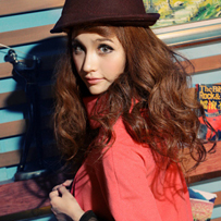 �������˵�QQŮ��ͷ�����������������һƬ����