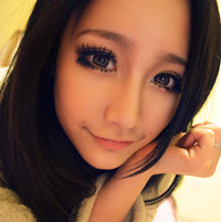 ��ʵ�Ů��Ư��������ͷ���Ƿݱ������˶��صķ��