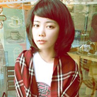 ��������ù��������ɰ�Ů��ͷ����������ǳЦ����