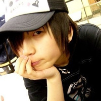 ϲ�����˺���������Ψ��ͷ�񡢸߶ȷ����Ѱ��ʱ�ļ���