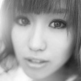 �ܶ�Ŀɰ�Ů����̬�ĺڰ�QQͷ��ͼƬ