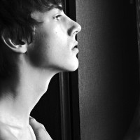 ŷ���ڰ�ͷ��_ĳ���������˲�� 