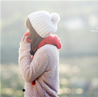 Ψ�����ŵ��鶯��ҫ�⾳Ů��QQͷ�� 