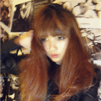 ���Ķ��˵ķ�����Ů��ͷ��