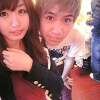 �Ҹ��ķ���������ͷ��һ��һŮ ������������