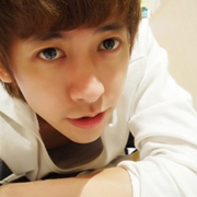 12�ŷ�����QQ����ͷ��һ�Զ�