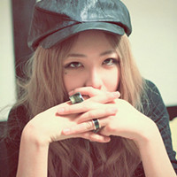 �����еķ�����Ů��ͷ����������ļ�����̫��