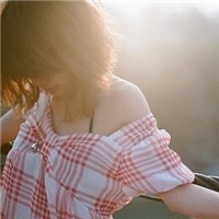 ������ɬ����Ů����������̬ͷ�� 