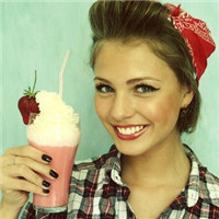 ŷ���⾳��������Ů���Ƿ�ͷ�� 