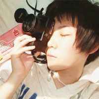 ���Կ��ܵ��ഺ,��д��̫����ɻ� 