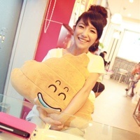 �������Ӱʱ�и���90��Ů��QQͷ��_ 