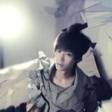 ��Ȼȥ׷������QQ����ͷ��ֻ���ҵ����յ�