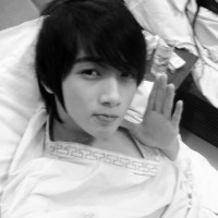 ����ķ������ڰ�ͷ��_�����У������������� 