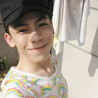 �ǻ��������밮��ı�Ե�� 