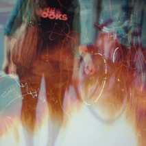 ϲ���������ڴ��߿�·�ϵ�����QQͷ�� 