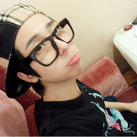 �������ص�QQ����ͷ�񣺷�ƫԶ��ֻʣ�����س���