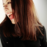 �Ƿ����Ըе�Ů���ռ�ͷ��ͼƬ_����һ���˲�����ǹµ� 