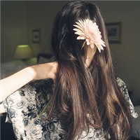 �ഺ��欵ķ���������Ů��ͷ�� 