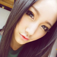 ��ʵ�Ů��Ư��������ͷ���Ƿݱ������˶��صķ��