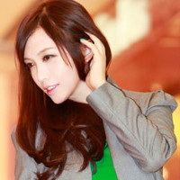 2011���ϵ����ѧ����Ů���ɰ�ͷ��