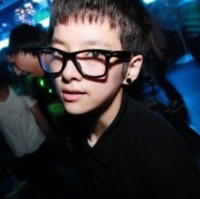 �����������ĵ׵�ңԶ 