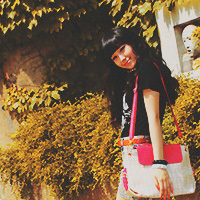 ���Կ��ܵ��ഺ,��д��̫����ɻ� 