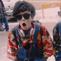 �����ڴ�������ͷ�񣺰���Ϊİ���˵���