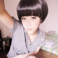 ��������ϣ�����ü���Ů��ͷ��