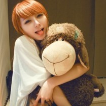 һ���ӻԻ͹��ɷ�����qqͷ��ֻ�и�Ŭ���ŵõ����ɾ���