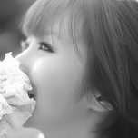 �ܶ�Ŀɰ�Ů����̬�ĺڰ�QQͷ��ͼƬ