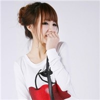 ǣ����۵��ഺ����Ů��������ͷ�� 