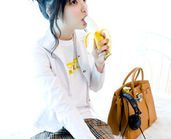 ��Ե������ʱ�кÿ���Ů��QQͷ��